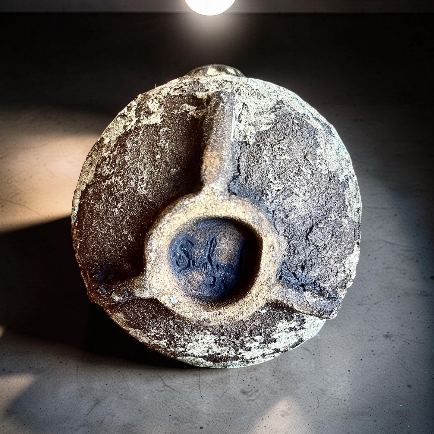 Handcrafted Ceramic Vase – Wabi-Sabi Stone Texture, Geometric Pattern Ambient