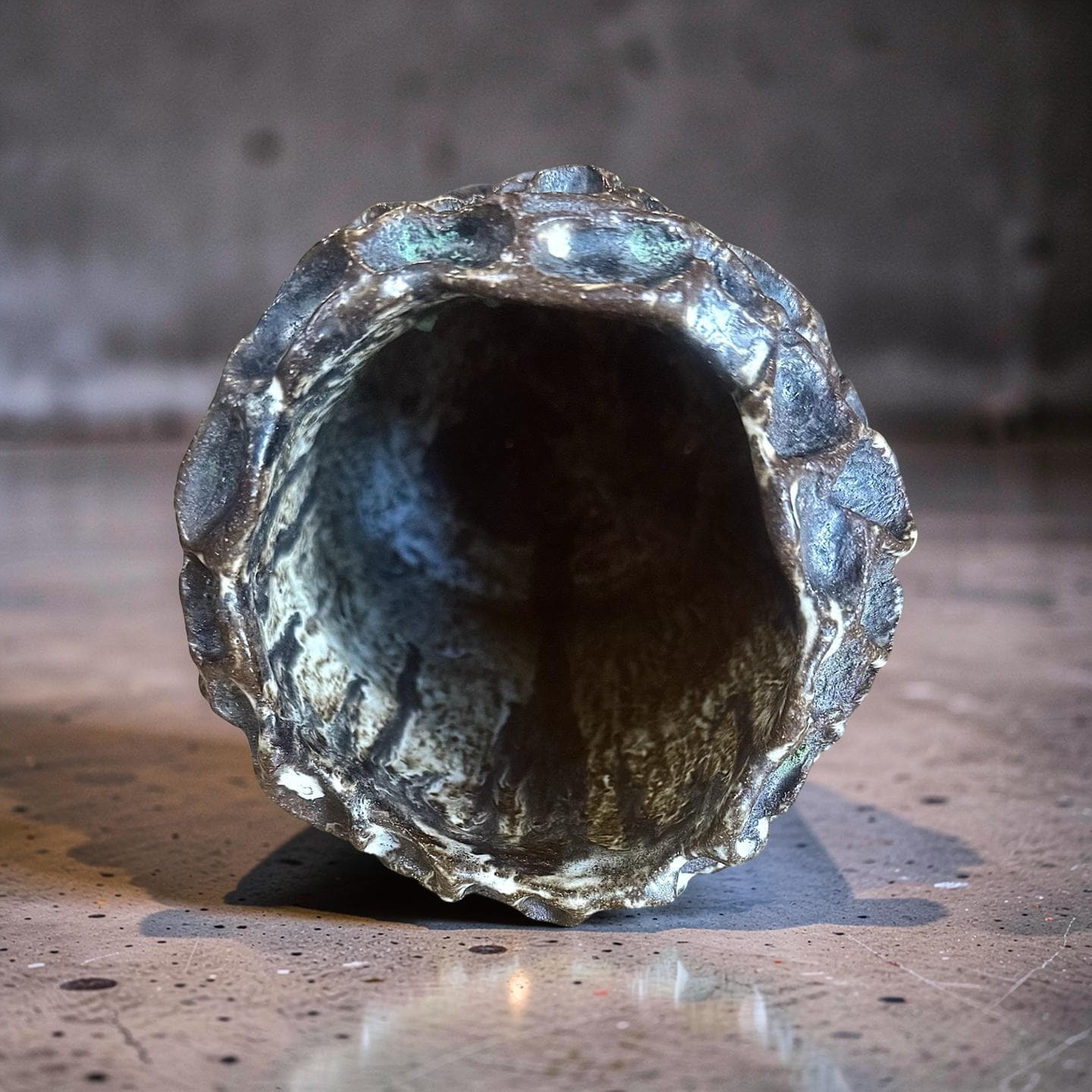 Handmade Ceramic Morel Mushroom Vase - Wabi-Sabi Organic Art, Unique Stoneware Specimen, Nature-Inspired Home Decoration